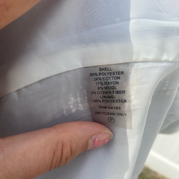 Size 4 Calvin Klein Blazer - Picture 5 of 5